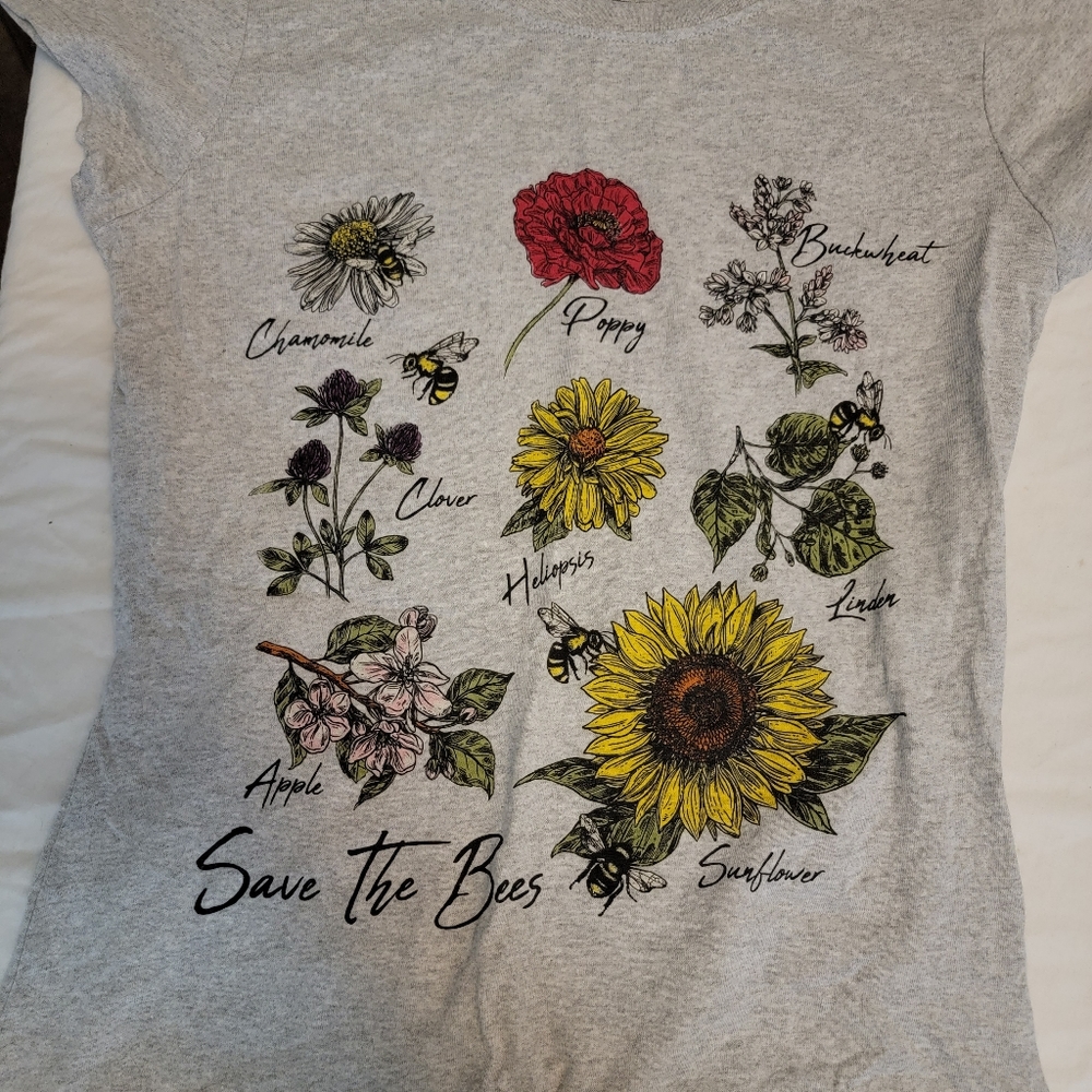 Wound up grey short sleeve shirt